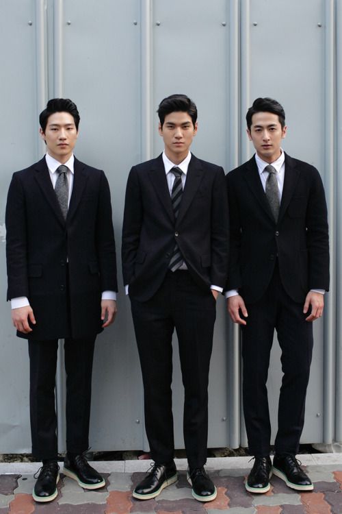 suits Asian men in