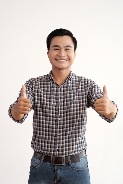 man thumbs Chinese up with