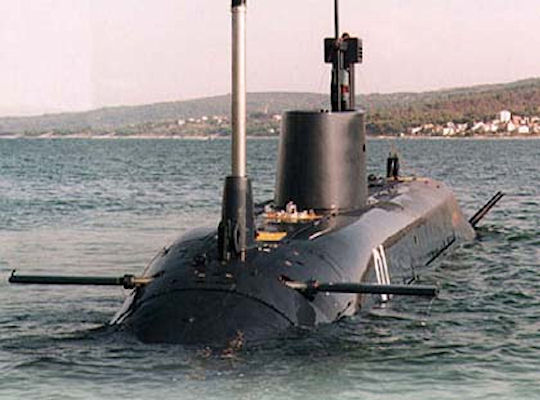 submarine Korean midget